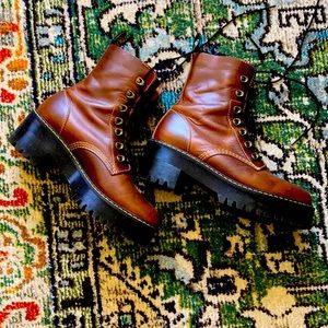 NEW Doc Marten Leona Butterscotch UK 8 US 10